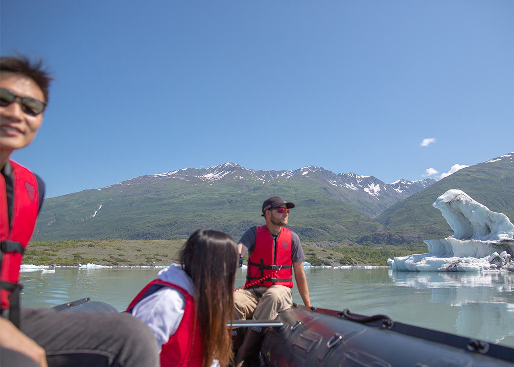 Helicopter & Zodiac Iceberg Tour with Alaska Shore Tours